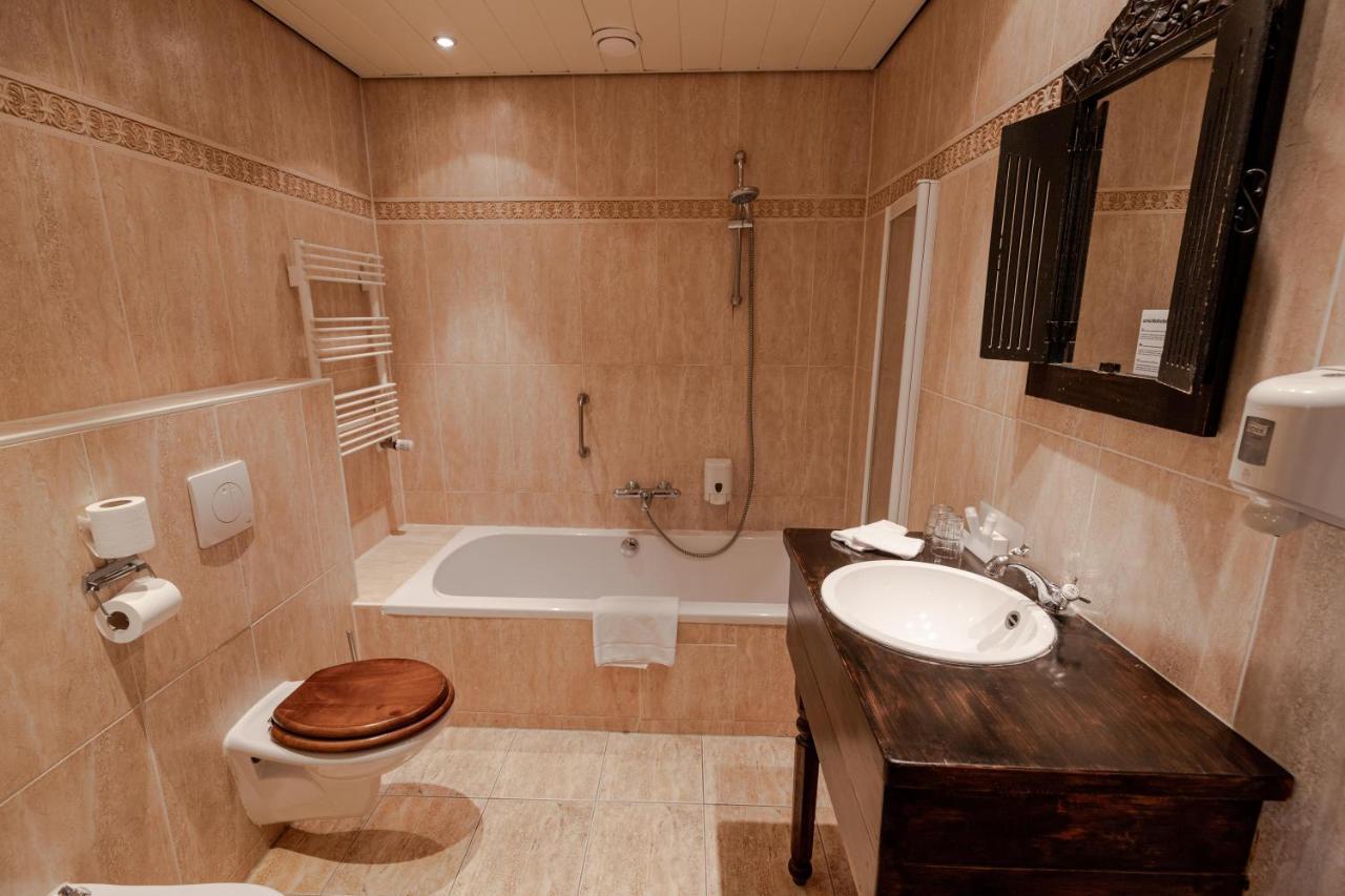 Amicitia Hotel Sneek Zewnętrze zdjęcie